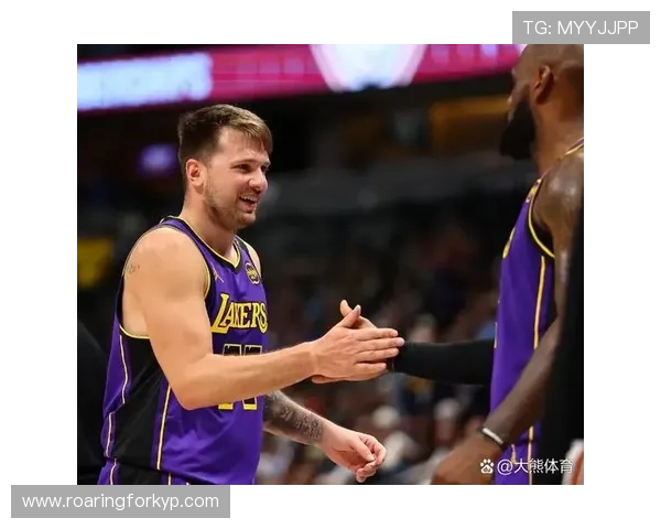 原创湖人豪取六连胜，东契奇狂砍35+11，詹姆斯正式沦为球队第三核心